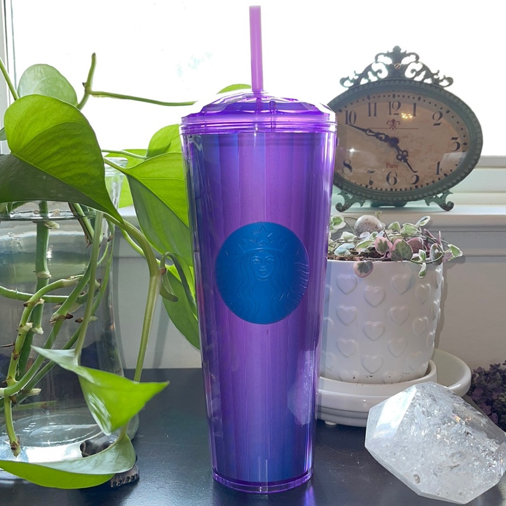 Starbucks 2022 Purple Dome, color Shift, Venti Cold Cup